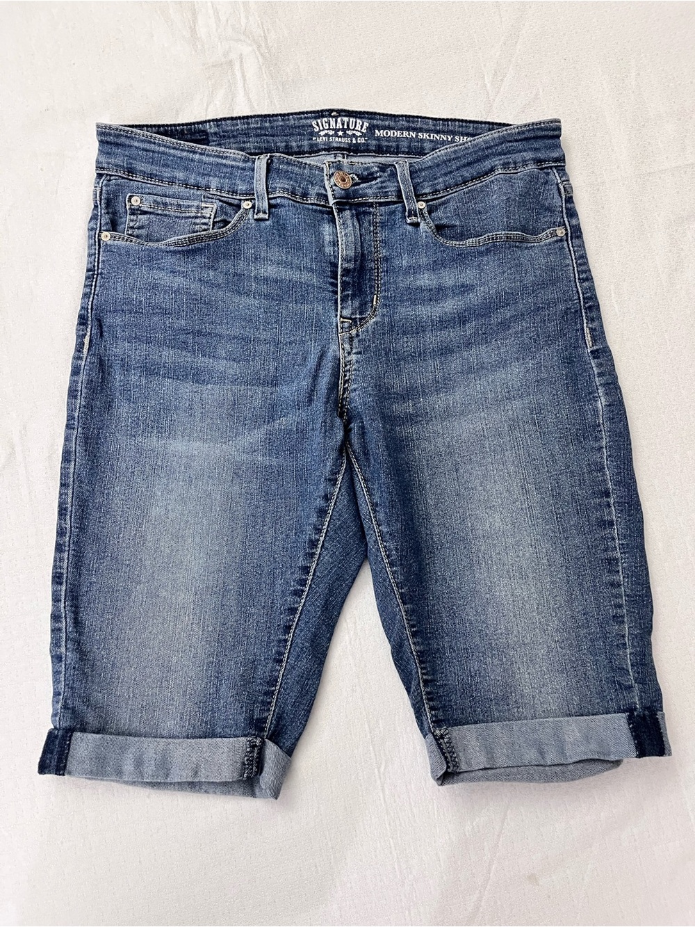 Signature by Levi’s Faded Blue Denim Bermuda Shorts size 12
